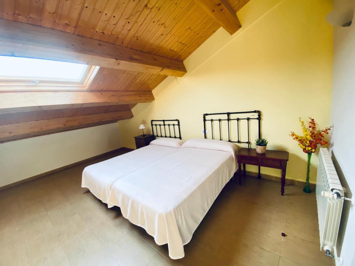 Hostel Albergue Internacional Sarria Zewnętrze zdjęcie